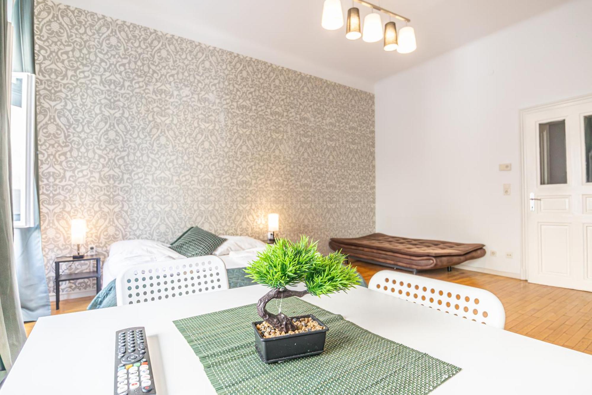Apartmán Friendly 2Br Apt- Near Rennweg & Belvedere Palace Vídeň Exteriér fotografie